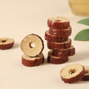 Best dried fruits snacks for trail mix including jujubes, raisins, and walnuts