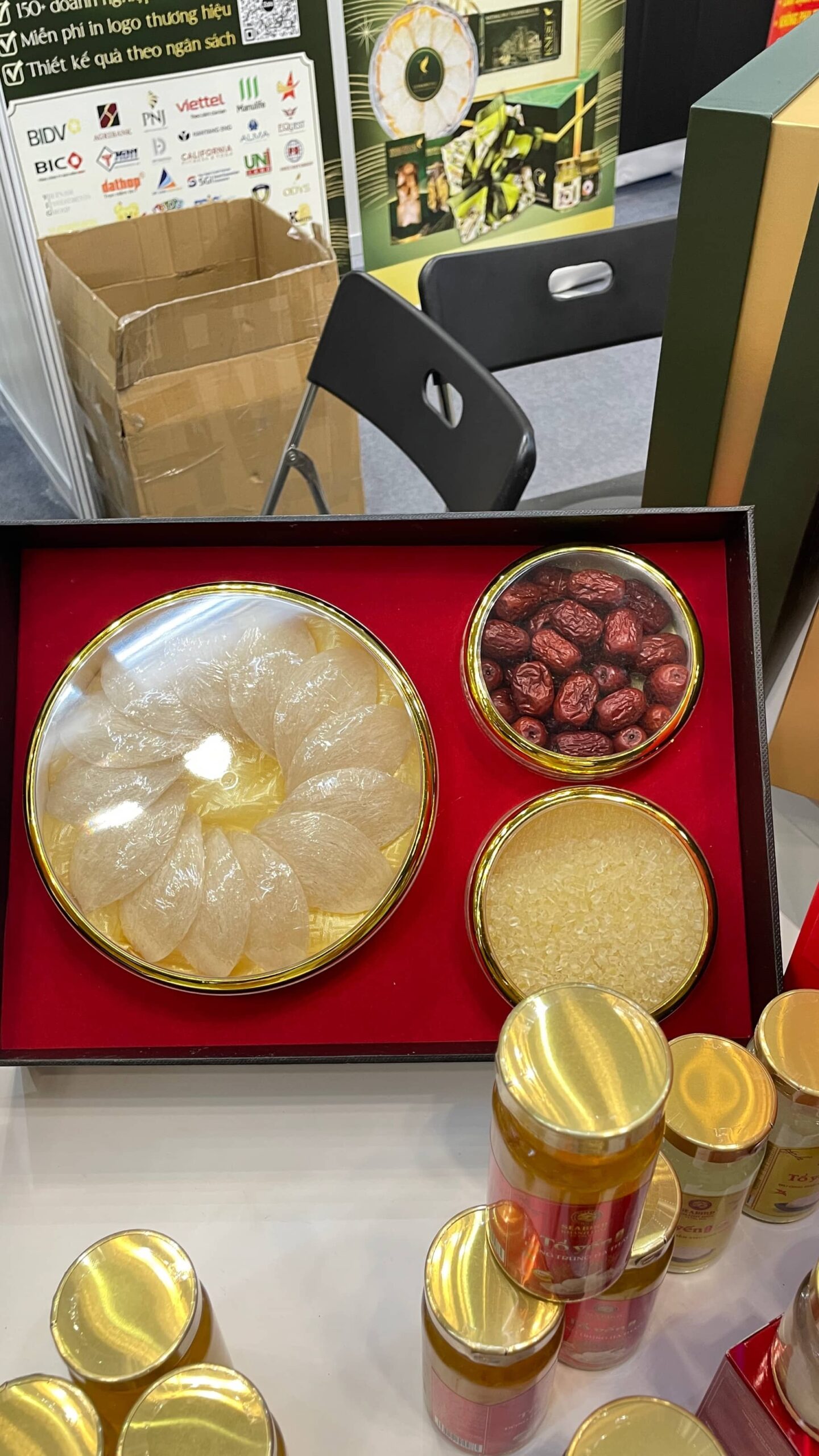 Discover how standardized jujube (red dates) acts as a critical functional variable in bird’s nest beverages. Learn how JUJUBILI provides formulation solutions for OEM/ODM bird's nest brands.