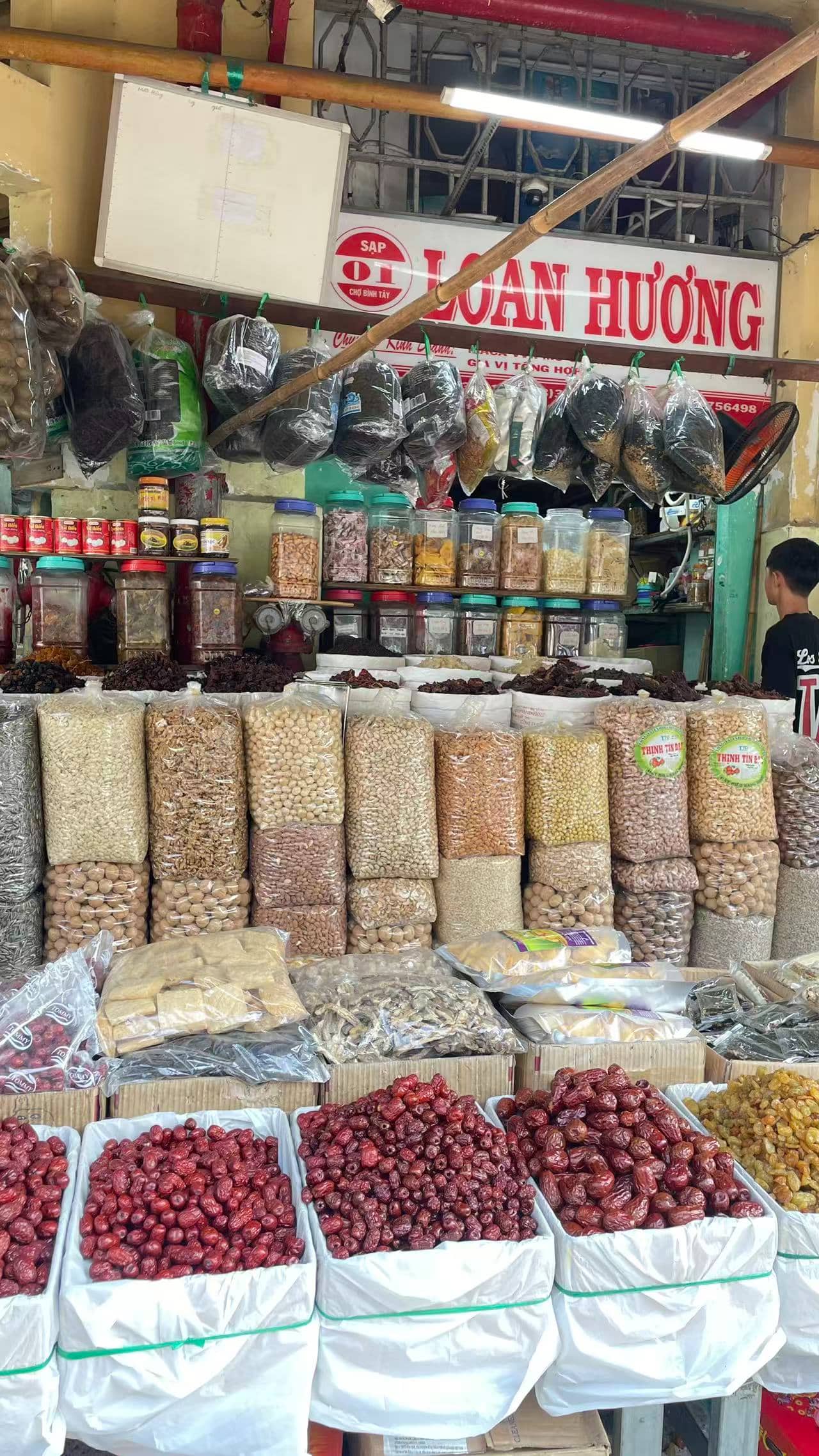 Vietnam snack market healthy dried fruit products